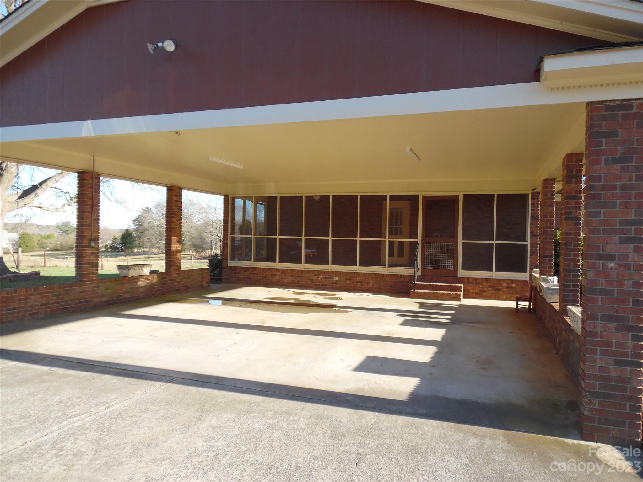 7728 Monbo Road Catawba, NC 28609 - Photo 4 of 39 a view of a building from a building
