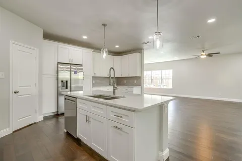 $875,000 | 3417 Park Ridge Boulevard, Fort Worth, TX 76109