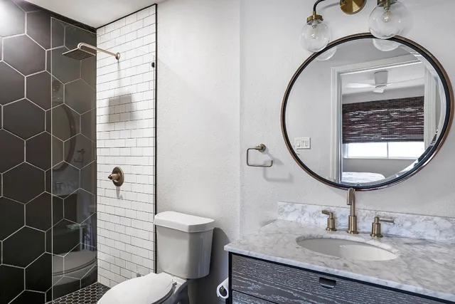 $3,250 | 2507 Broken Oak Drive, Austin, TX 78745