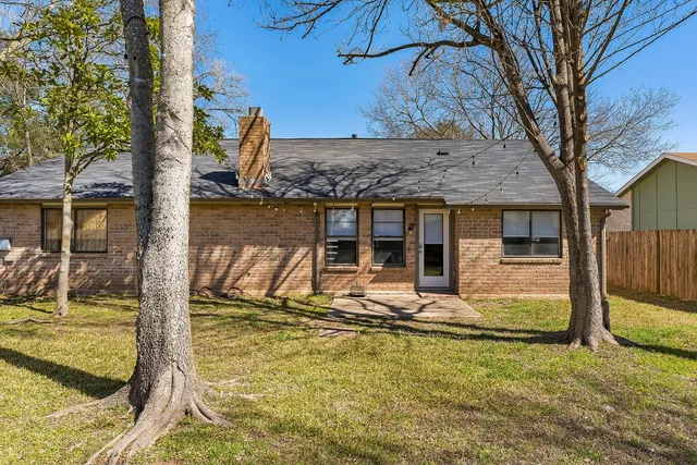 $3,250 | 2507 Broken Oak Drive, Austin, TX 78745