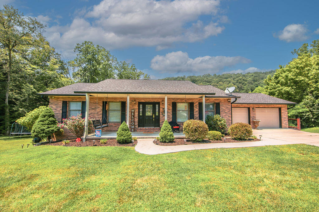 641 Butler Mill Road Oliver Springs, TN 37840 - Photo 2 of 35 FMN_9563-1