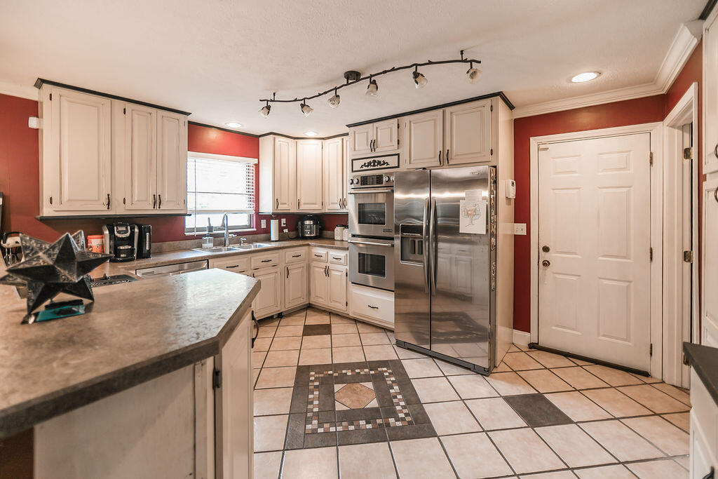 641 Butler Mill Road Oliver Springs, TN 37840 - Photo 7 of 35 FMN_9587-1