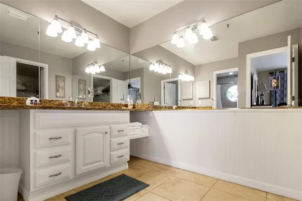 $8,000 | 1366 Siesta Bayside Drive, Unit 1366F, Sarasota, FL 34242