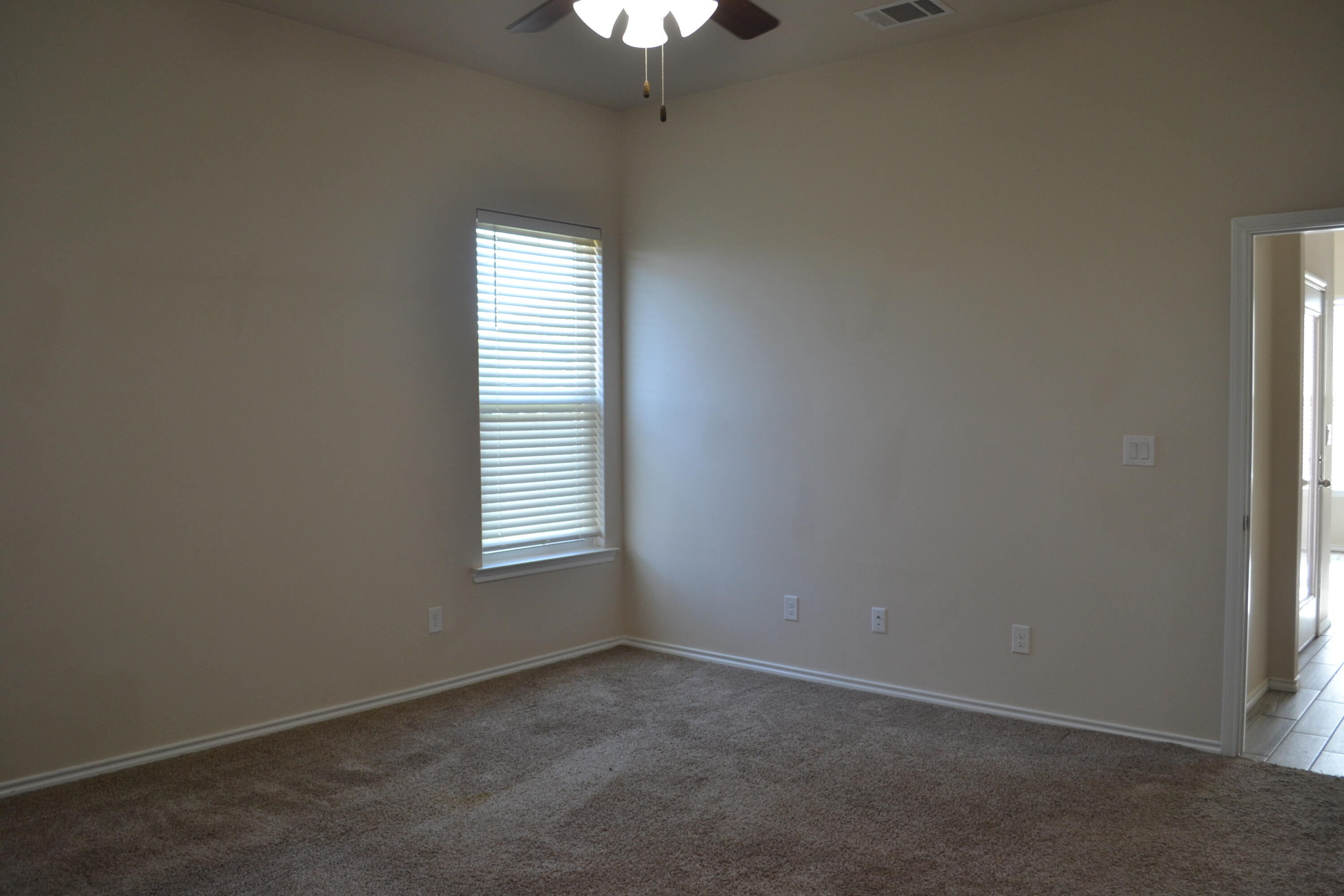 7408 99th Street Lubbock, TX 79424 - Photo 26 of 41 DSC_0624