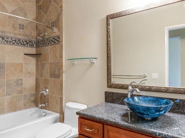 930 Alyssum Road Carlsbad, CA 92011 - Photo 12 of 14