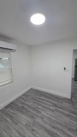 $1,400 | 855 Northwest 3rd Terrace, Unit 6, Dania Beach, FL 33004