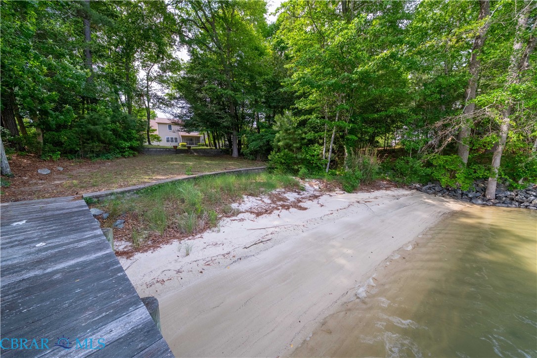 646 Twin Harbor Road Reedville, VA 22539 - Photo 4 of 78