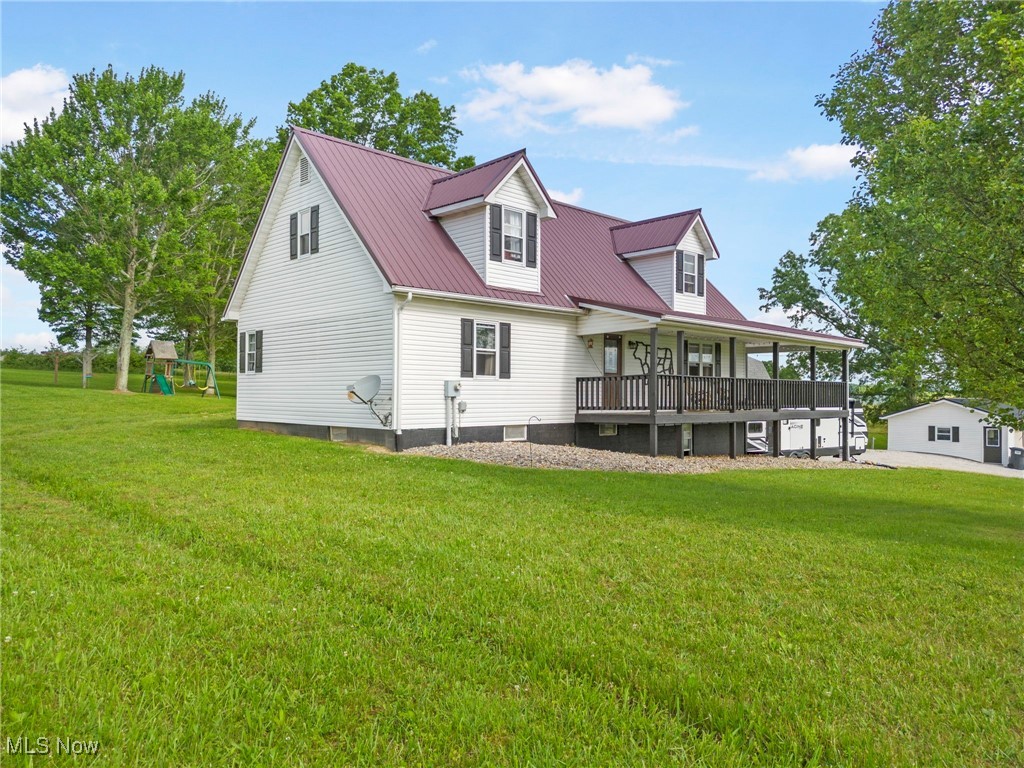 4043 Andora Road Northeast Carrollton, OH 44615 - Photo 3 of 44 Gallery Image 3