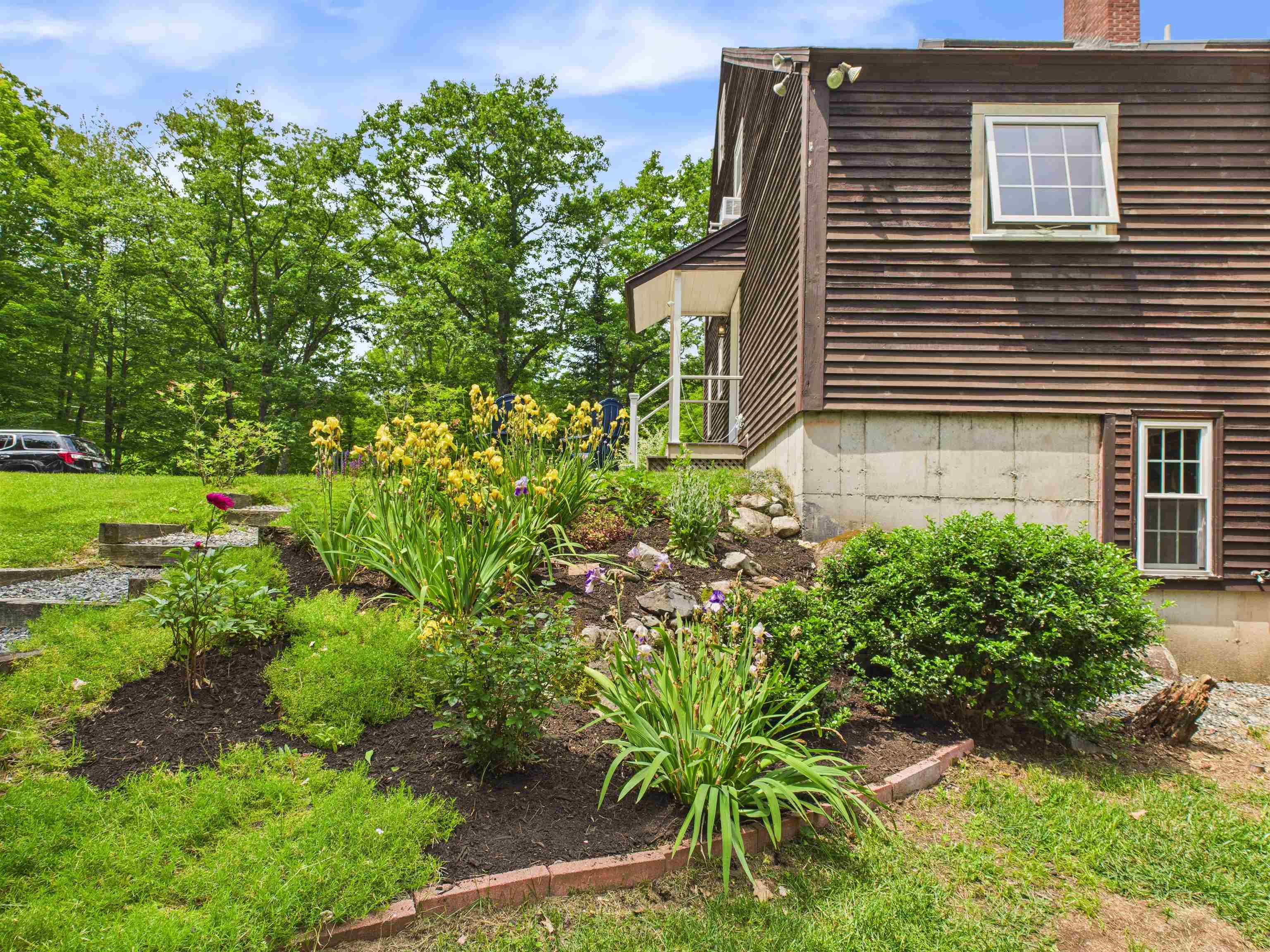 137 Gage Hill Road Hopkinton, NH 03229 - Photo 7 of 49