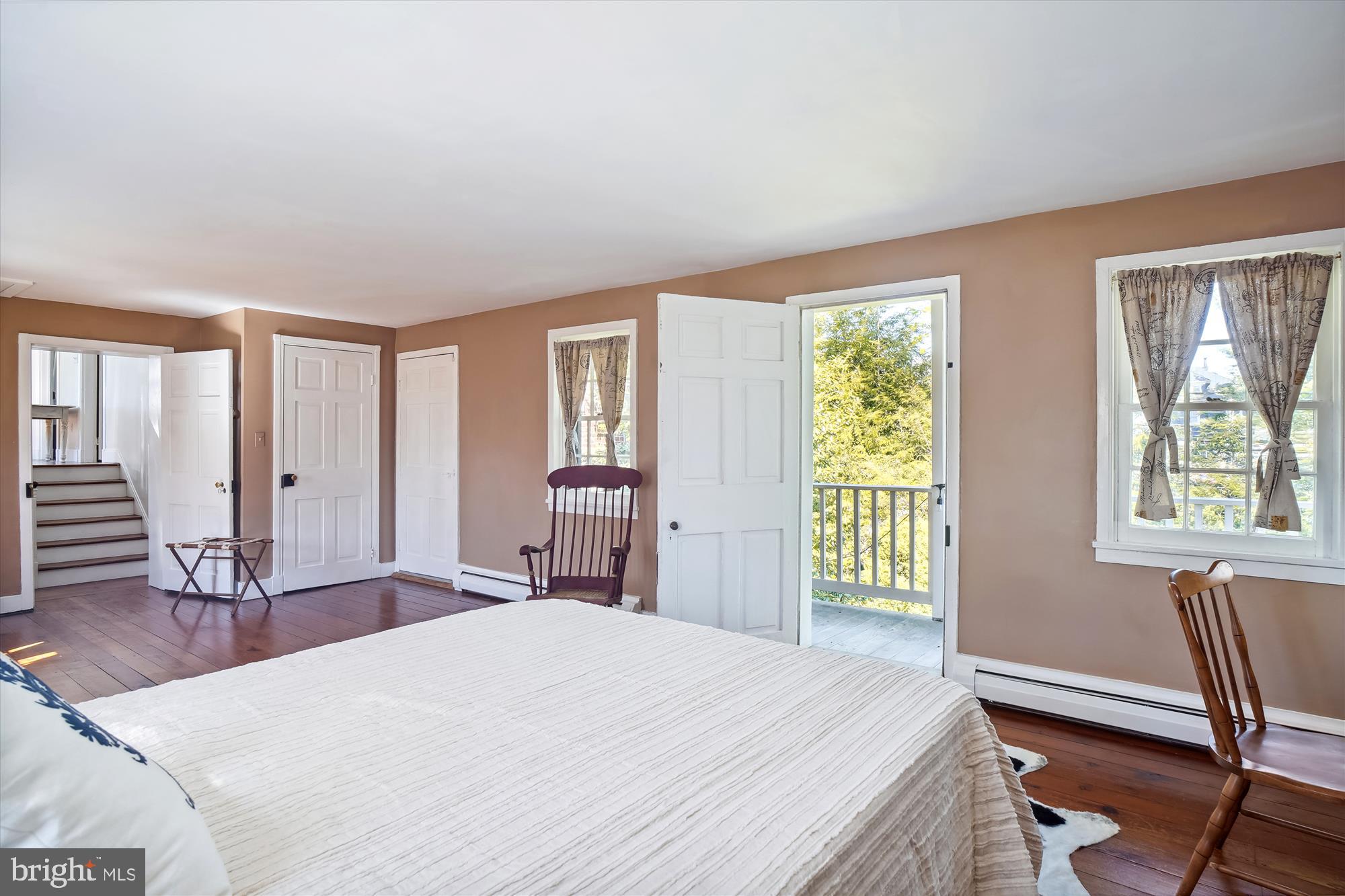 7000 Brink Road Laytonsville, MD 20882 - Photo 25 of 58 With it's own terrace...