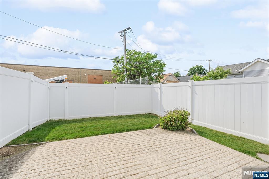 52 Reilly Court Hackensack, NJ 07601 - Photo 24 of 28