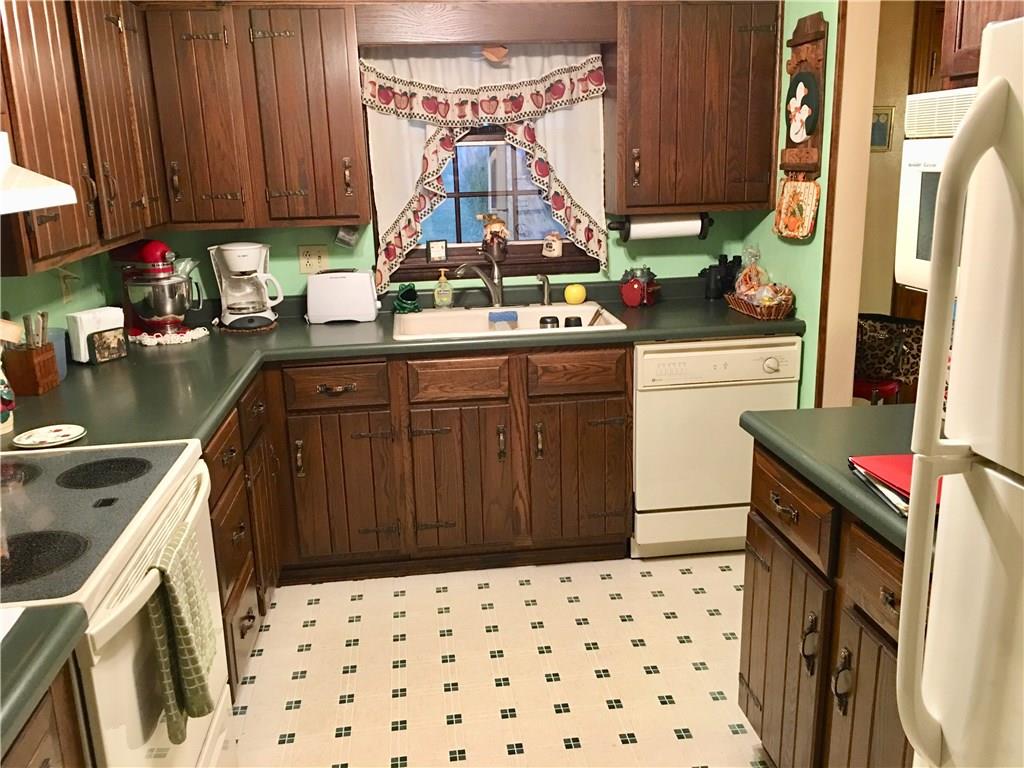 23 Boone Road Washington, PA 15301 - Photo 5 of 14
