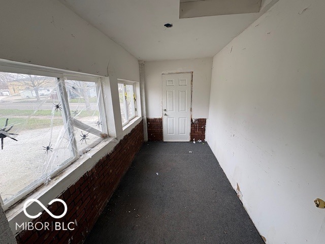 2423 Madison Avenue Anderson, IN 46016 - Photo 15 of 25