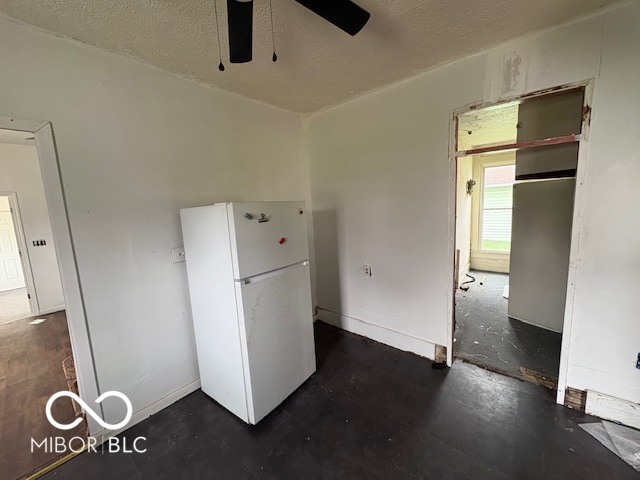 2423 Madison Avenue Anderson, IN 46016 - Photo 10 of 25