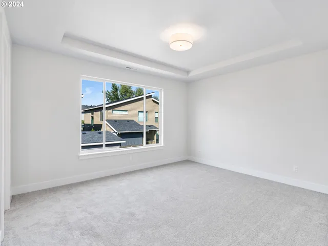 $637,500 | 16911 Southeast Siri Loop, Damascus, OR 97089