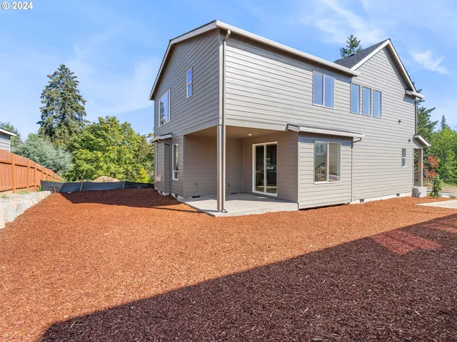 $637,500 | 16911 Southeast Siri Loop, Damascus, OR 97089