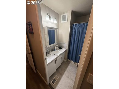 12450 Southwest Fischer Road, Unit 146 Portland, OR 97224 - Photo 9 of 34