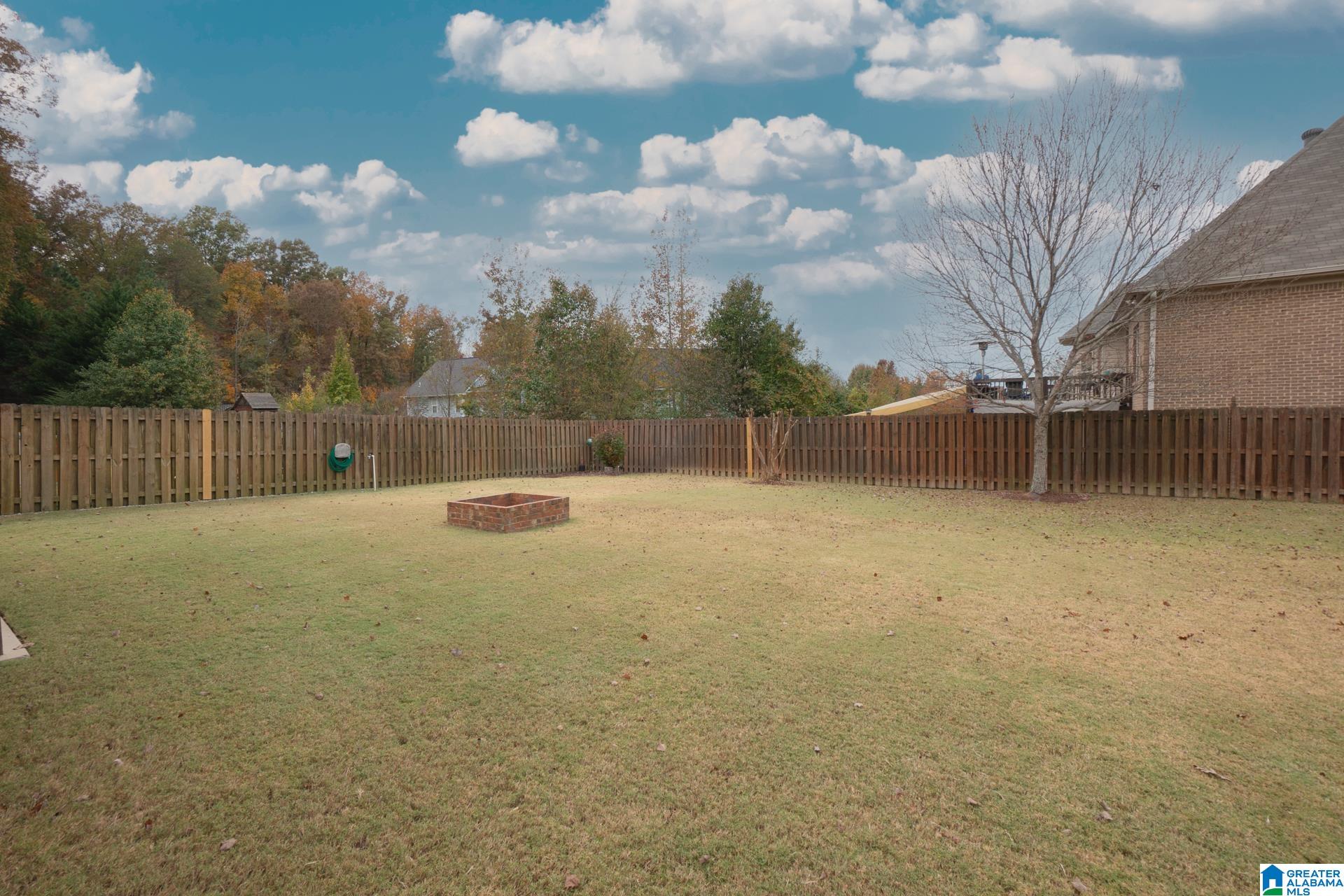 400 Cornwall Drive Alabaster, AL 35114 - Photo 5 of 36