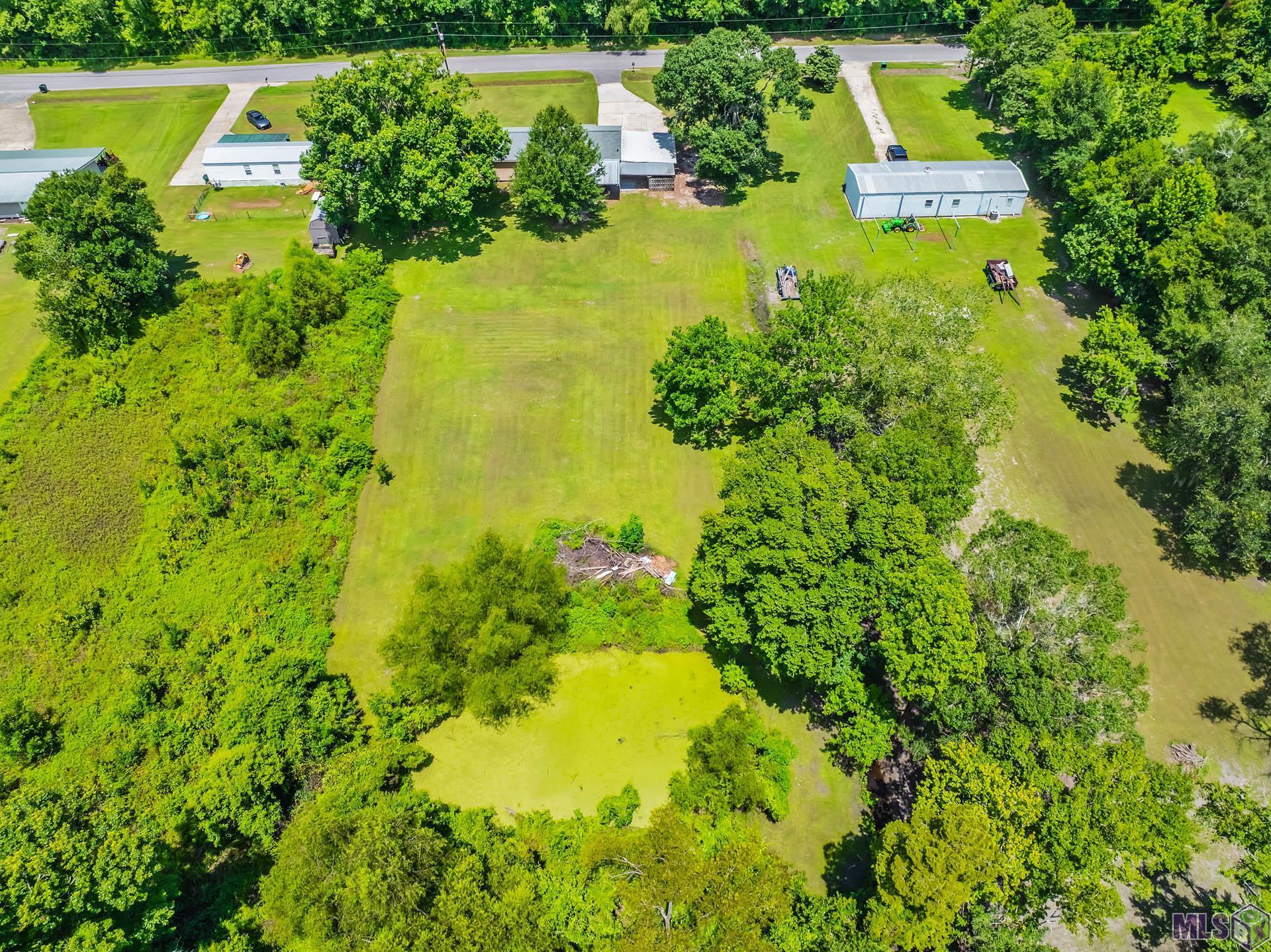 814 Manchester Manor Road Thibodaux, LA 70301 - Photo 4 of 17