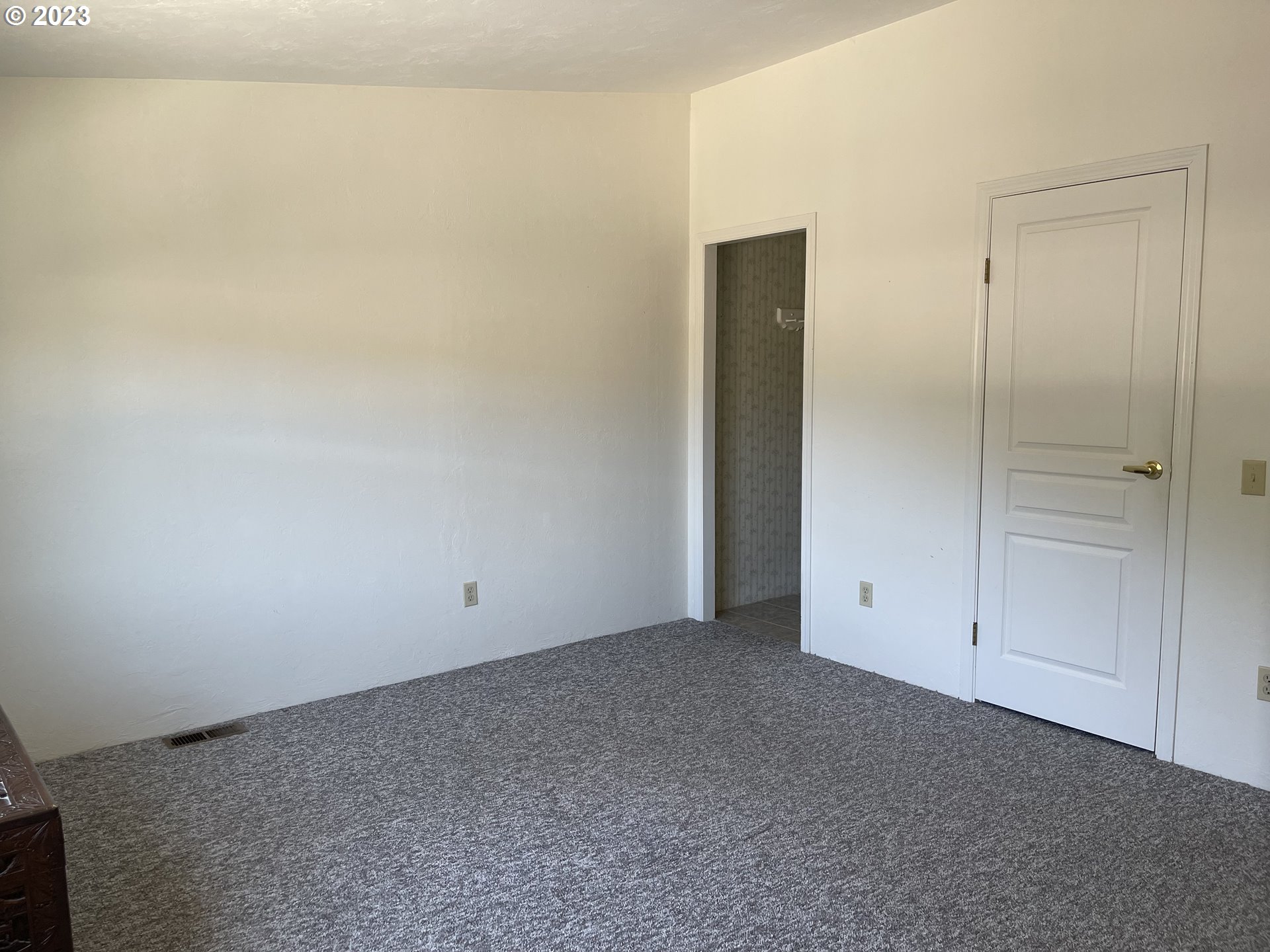 100 River Bend Road, Unit 121 Reedsport, OR 97467 - Photo 15 of 22 a view of an empty room
