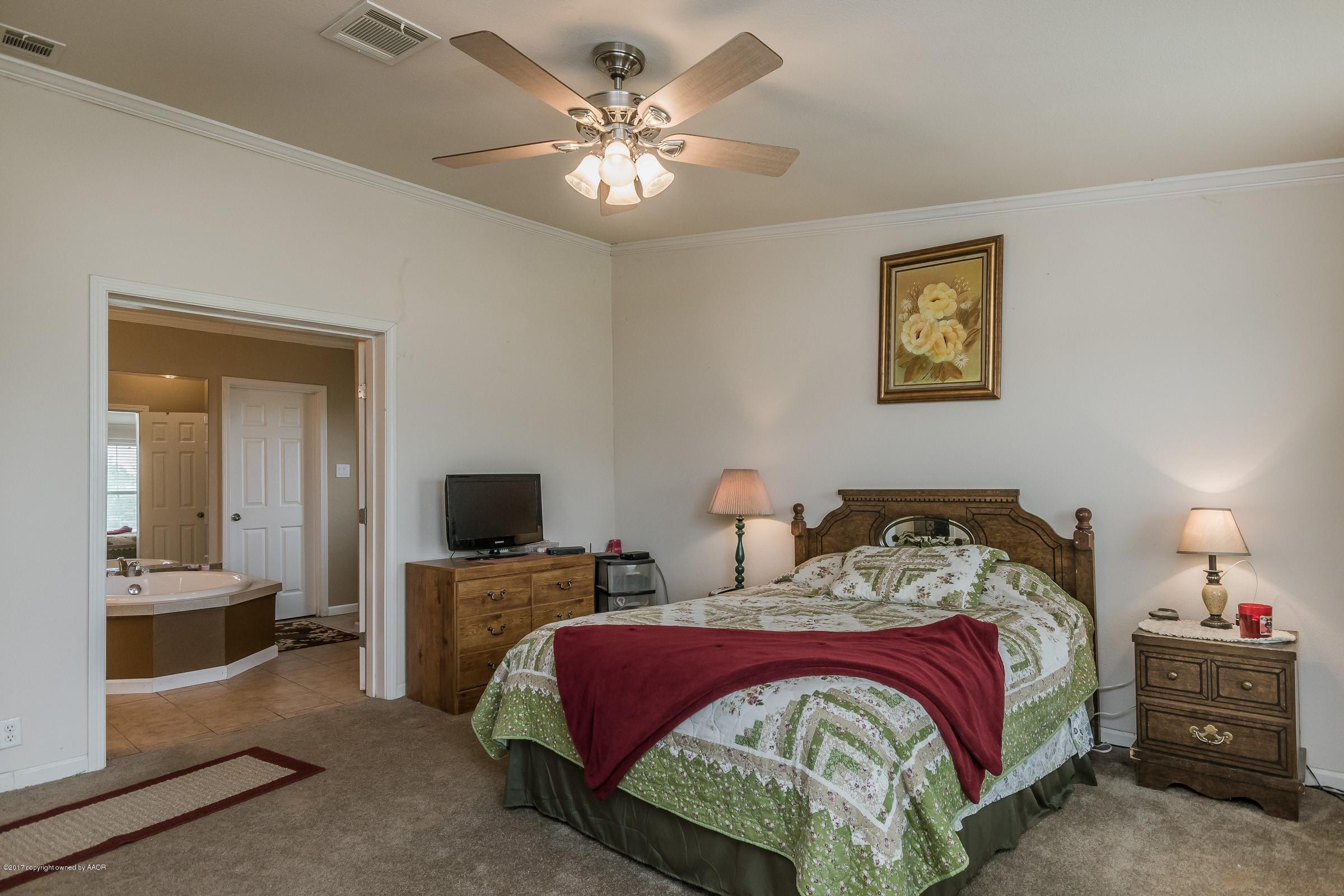 14101 Ortega Road Amarillo, TX 79118 - Photo 5 of 21 010_Master Bedroom_