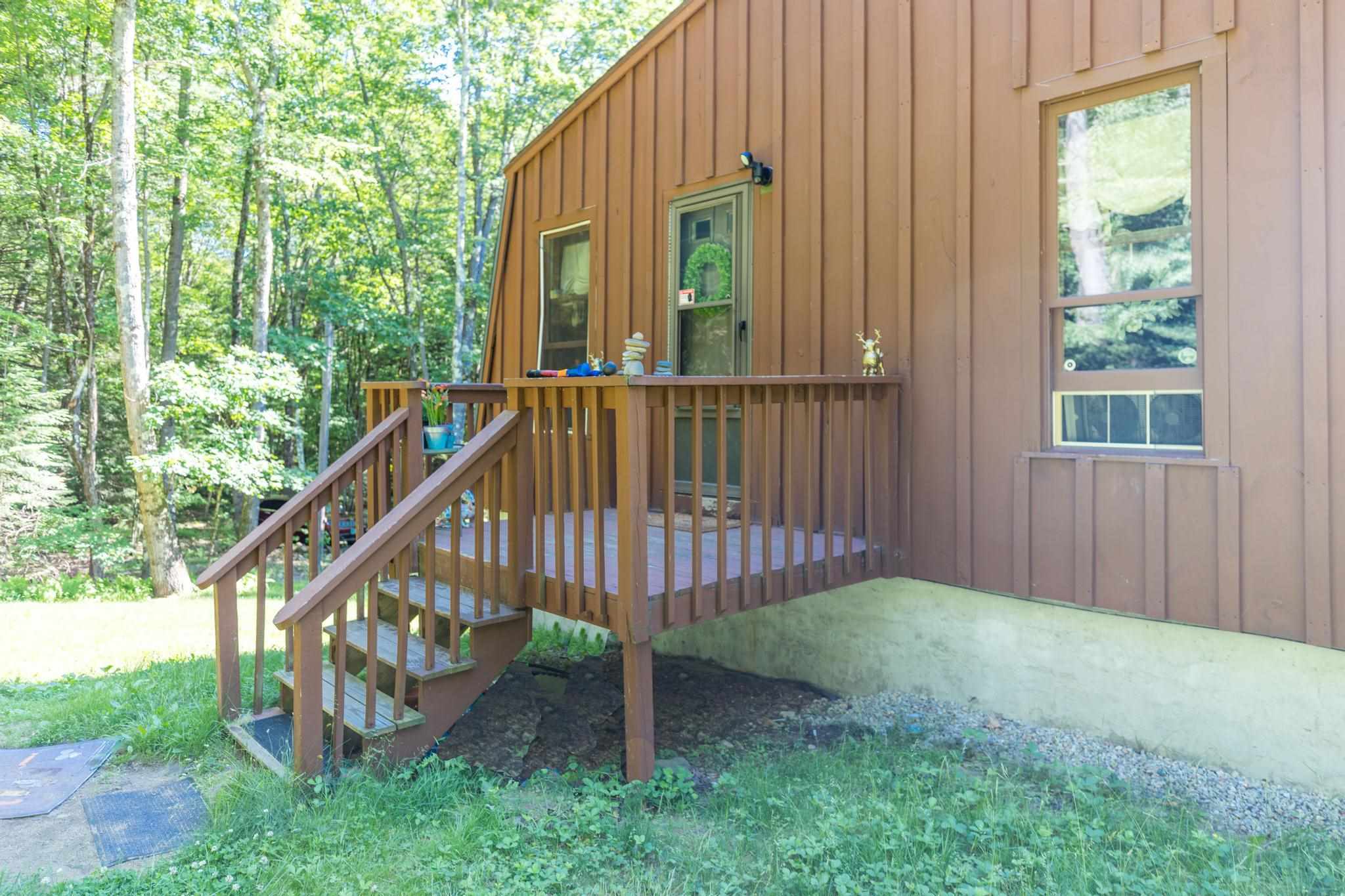 55 Sampson Road Rochester, NH 03867 - Photo 3 of 28
