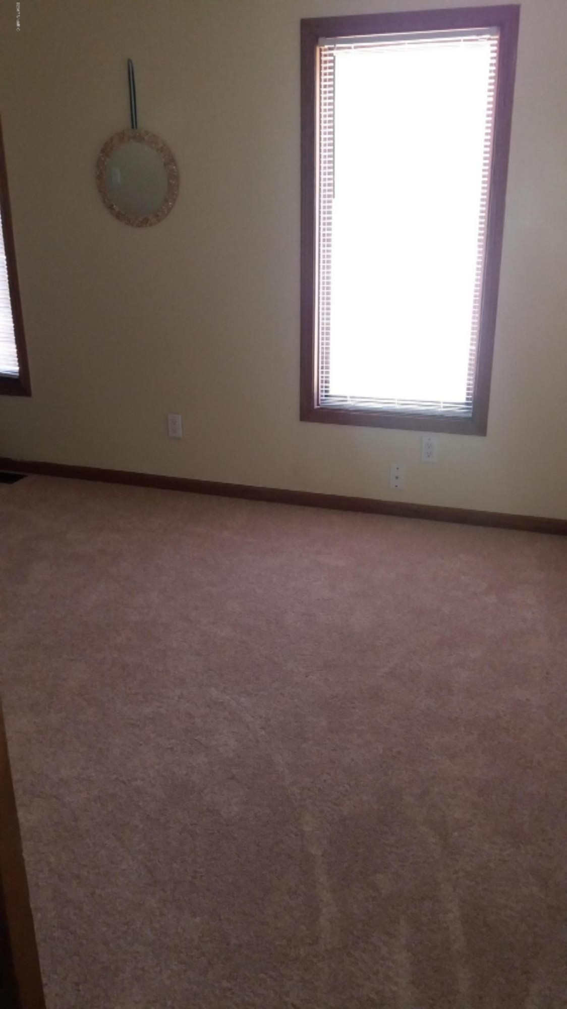 1828 River Bluff Road Niles, MI 49120 - Photo 21 of 37 20170515_132343