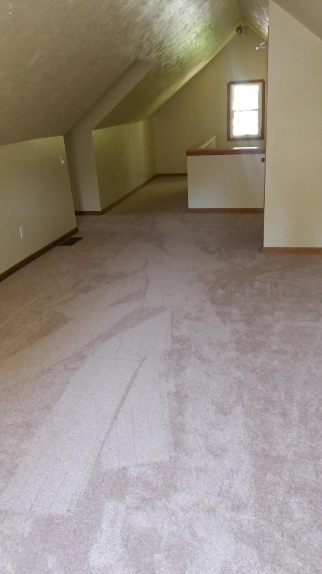 1828 River Bluff Road Niles, MI 49120 - Photo 23 of 37 Upstairs