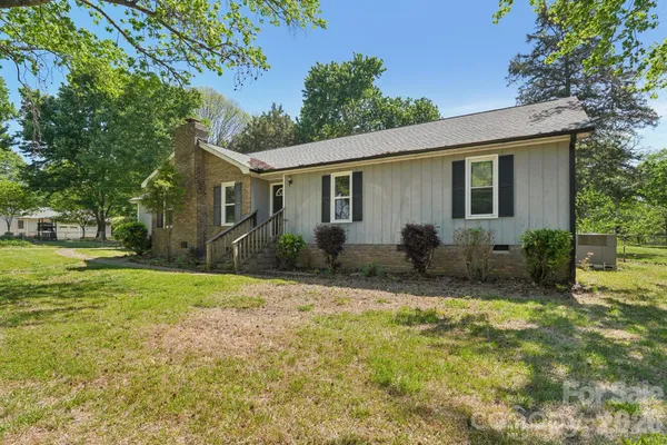 $475,000 | 1011 Robin Lane, Rock Hill, SC 29730