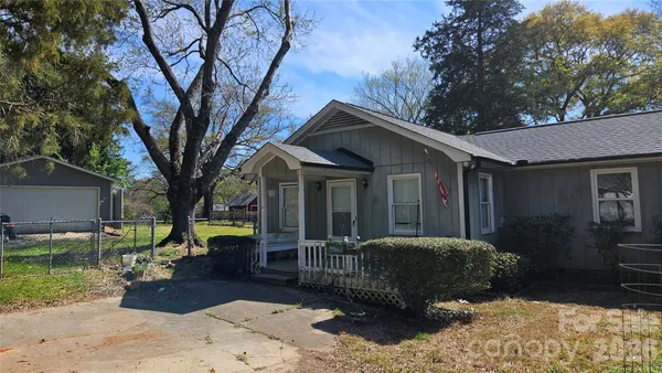 $475,000 | 1011 Robin Lane, Rock Hill, SC 29730