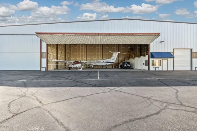 $1,349,000 | 3150 Propeller Drive, Unit B & C, Paso Robles, CA 93446