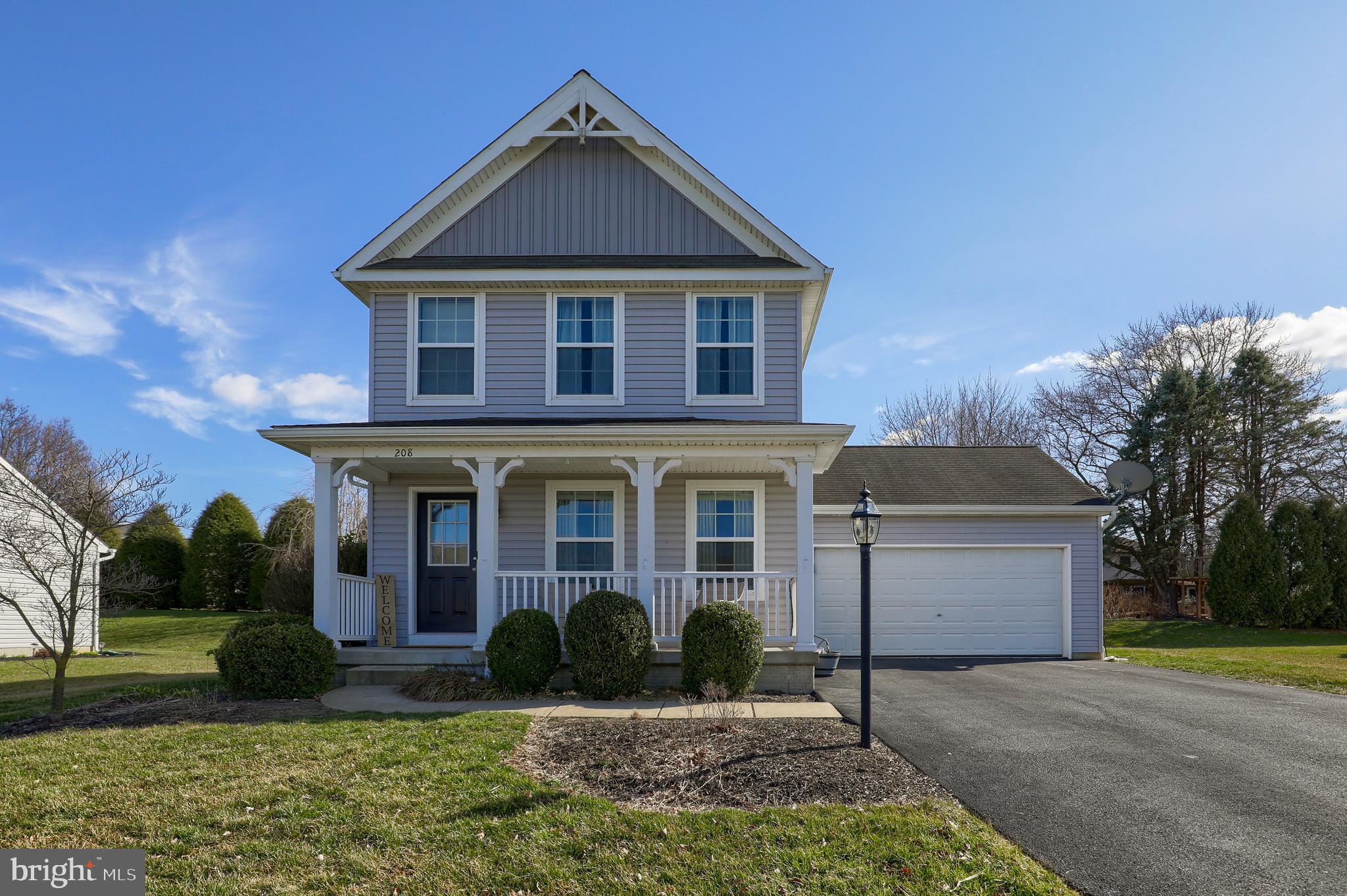 208 Fallowfield Drive, Leola, PA 17540 Compass