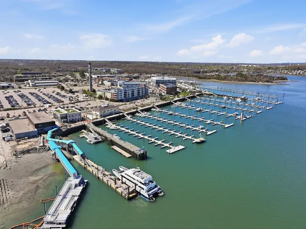 $479,900 | 64 Broad Reach, Unit 212, Weymouth, MA 02191