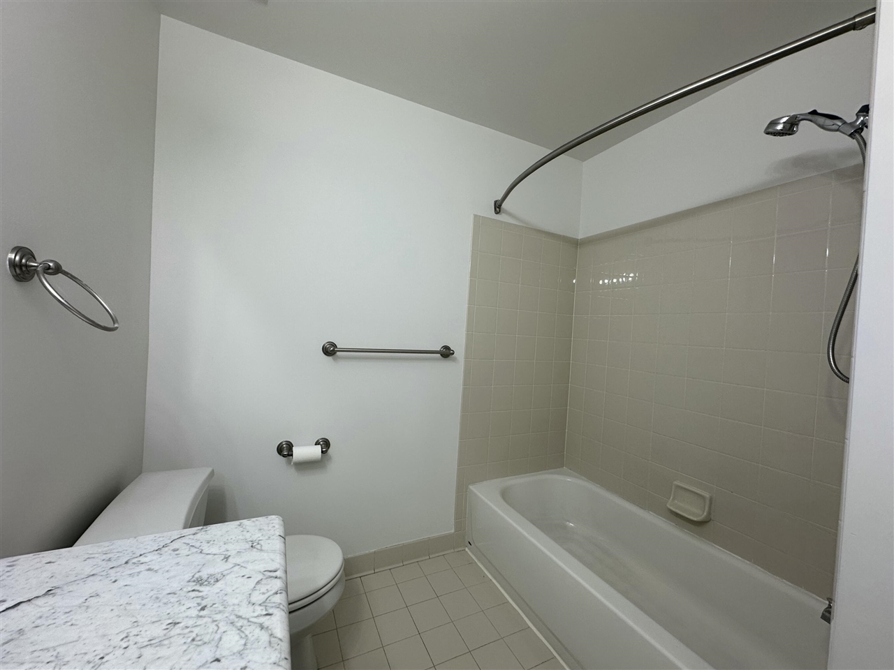 1882 Flagstone Circle, Unit BLDG: 8 Rochester, MI 48307 - Photo 41 of 52