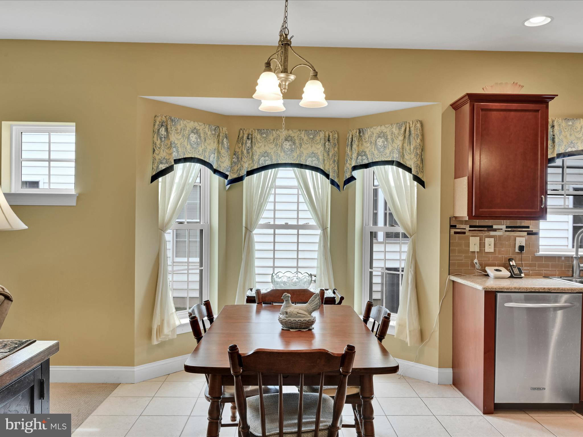 4 Pleasant Road Gordonville, PA 17529 - Photo 14 of 48 dining