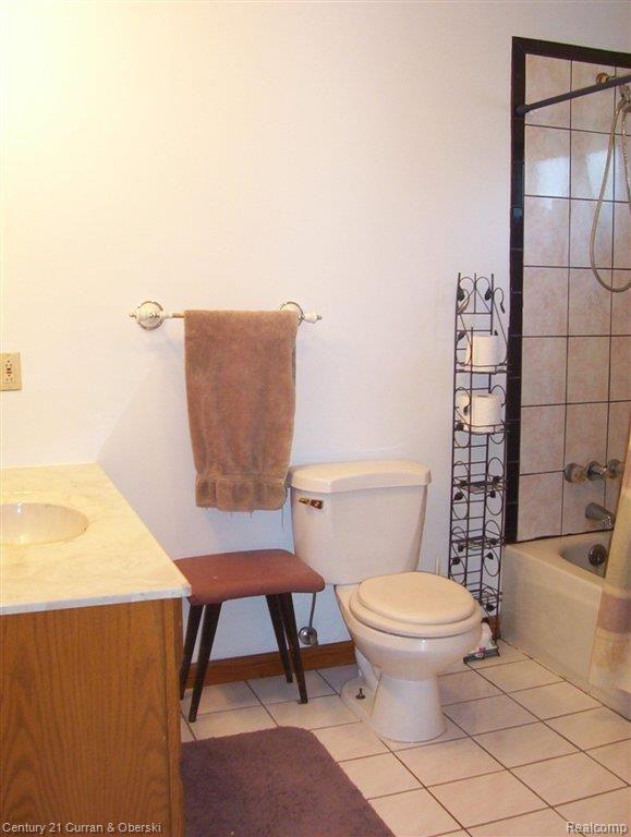 17255 Ridge Road Northville, MI 48168 - Photo 15 of 21 Master Bath