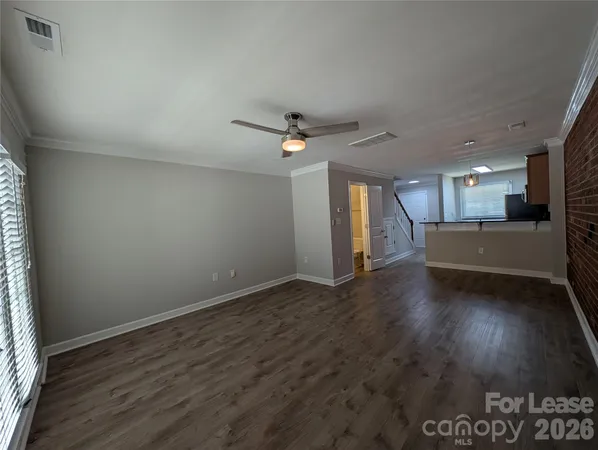 $1,590 | 1215 Green Oaks Lane, Unit F, Charlotte, NC 28205