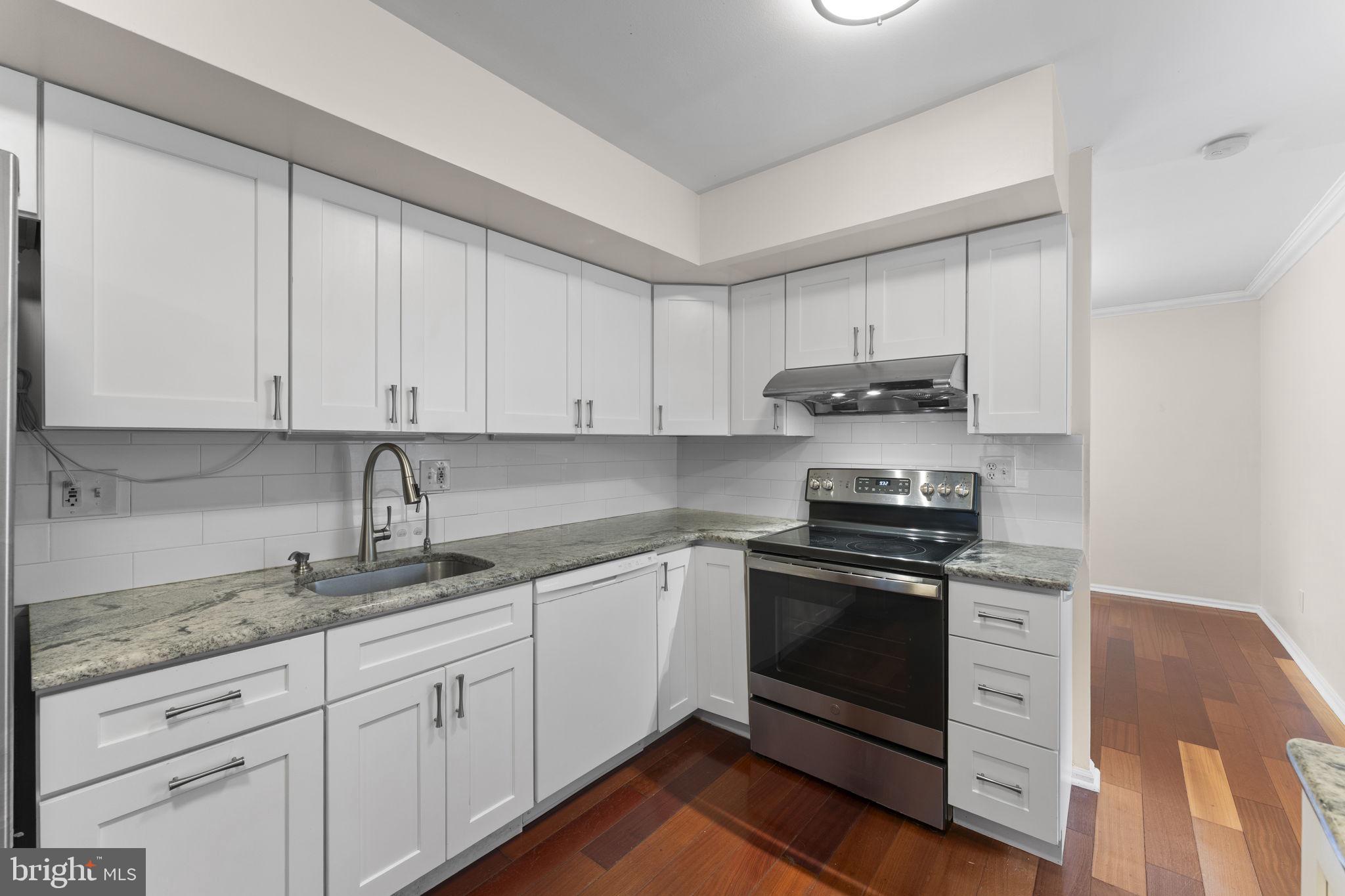 10 Elan Lane Chesterbrook, PA 19087 - Photo 13 of 39 Granite countertops and stainless steel appliances