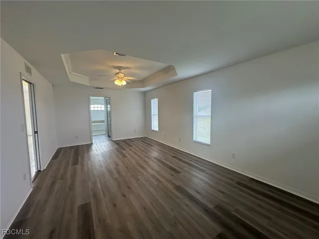 $1,975 | 3929 Northwest 42nd Avenue, Cape Coral, FL 33993