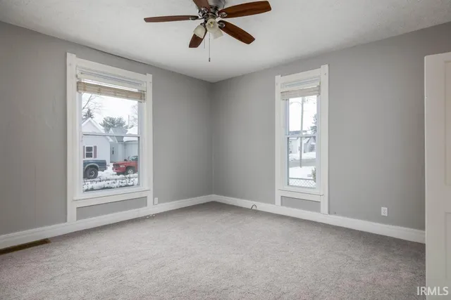 $189,500 | 855 East Washington Street, Frankfort, IN 46041