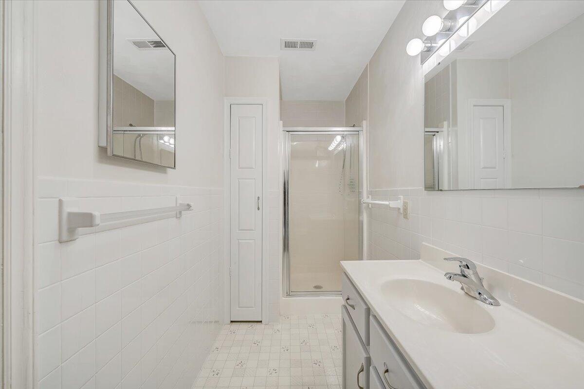 4144 Daugherty Road Salem, VA 24153 - Photo 25 of 57 23-MIB01990