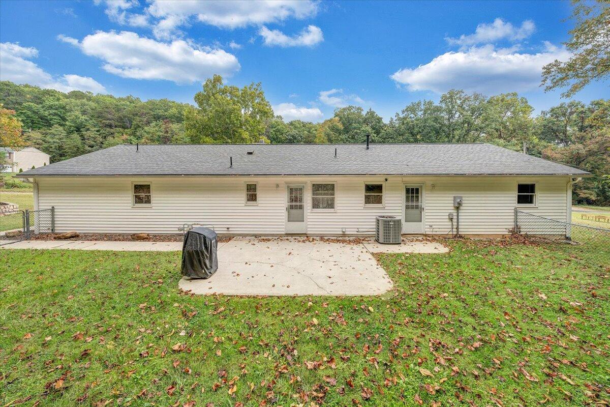 4144 Daugherty Road Salem, VA 24153 - Photo 50 of 57 51-MIB02068