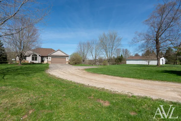 $549,900 | 11855 Woodland Park Drive Northeast, Belding, MI 48809