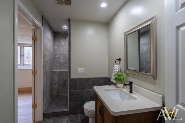 $549,900 | 11855 Woodland Park Drive Northeast, Belding, MI 48809