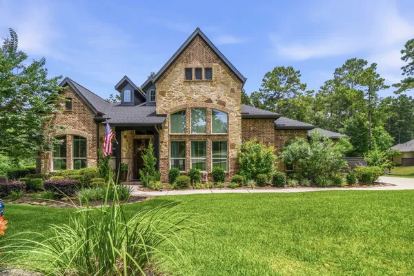 $829,000 | 9606 Longmire Creek Way, Conroe, TX 77304