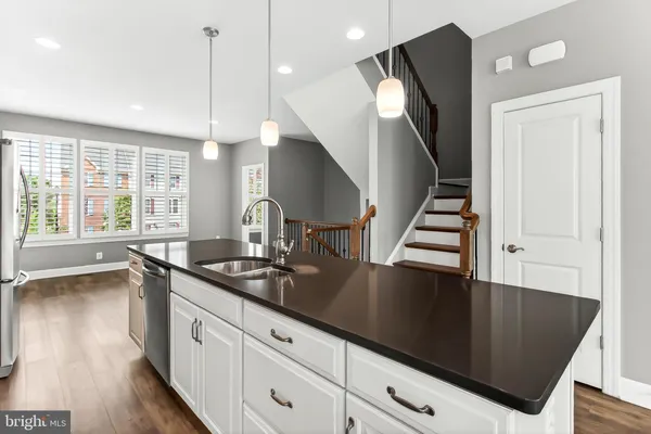 $623,500 | 7081 Mongoose Trail, Gainesville, VA 20155