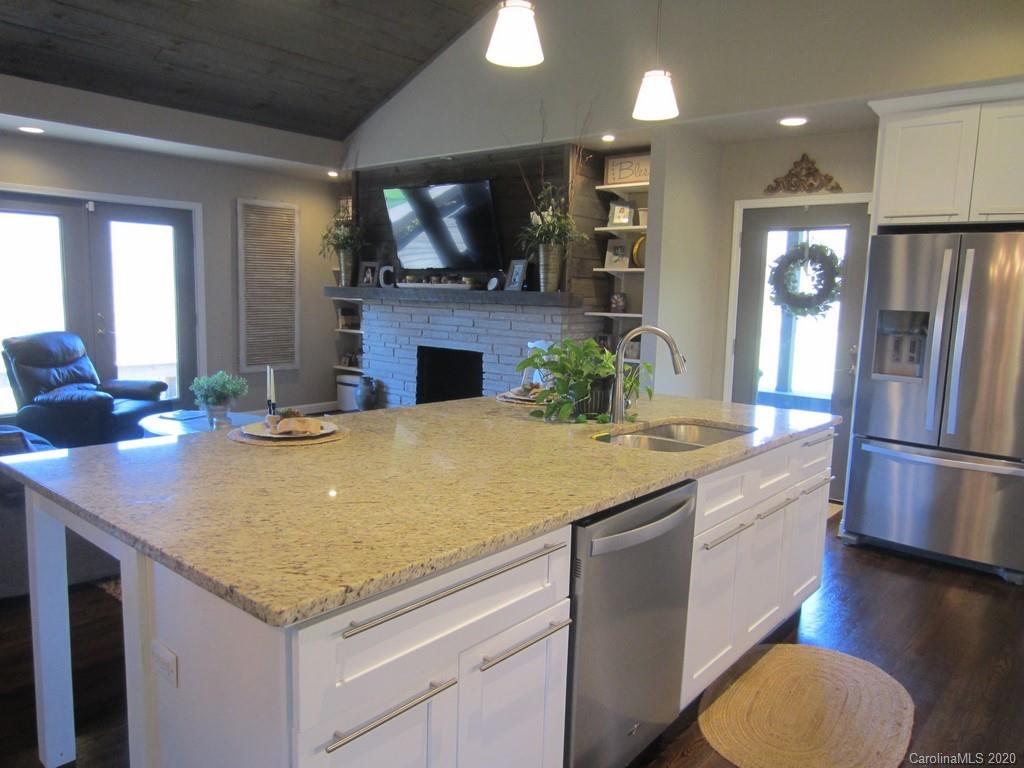 106 Trantham Road Canton, NC 28716 - Photo 13 of 30
