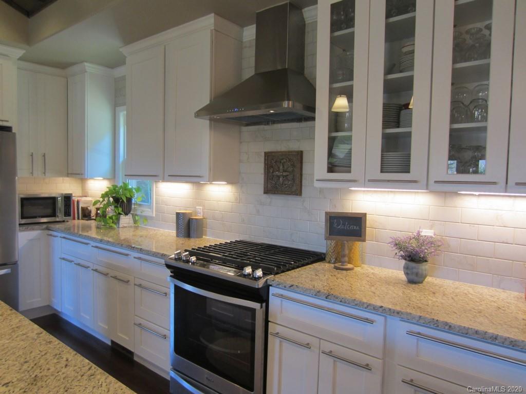 106 Trantham Road Canton, NC 28716 - Photo 14 of 30