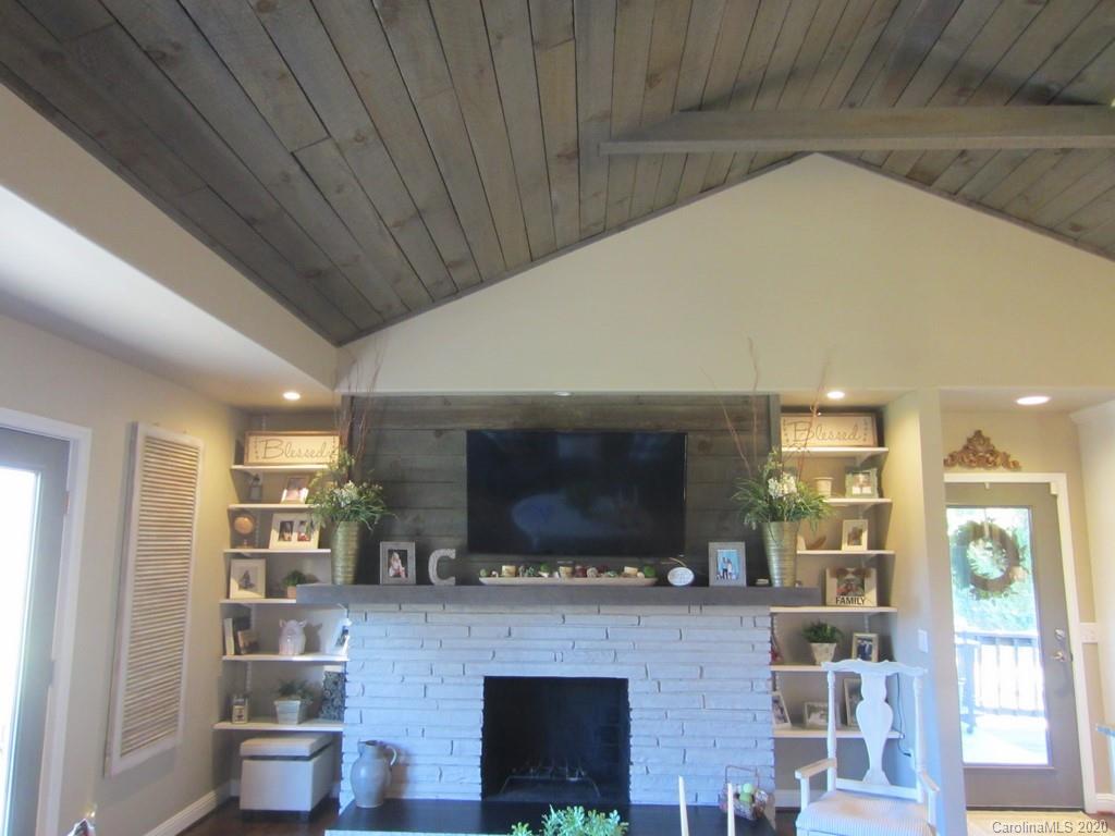 106 Trantham Road Canton, NC 28716 - Photo 8 of 30