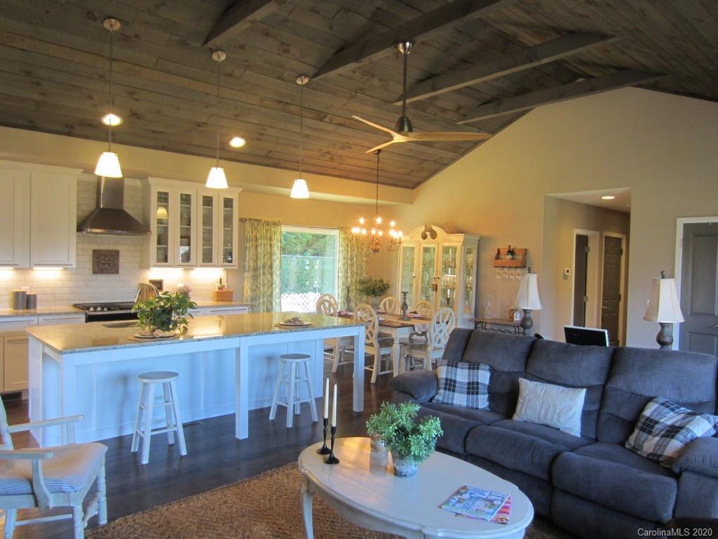 106 Trantham Road Canton, NC 28716 - Photo 10 of 30